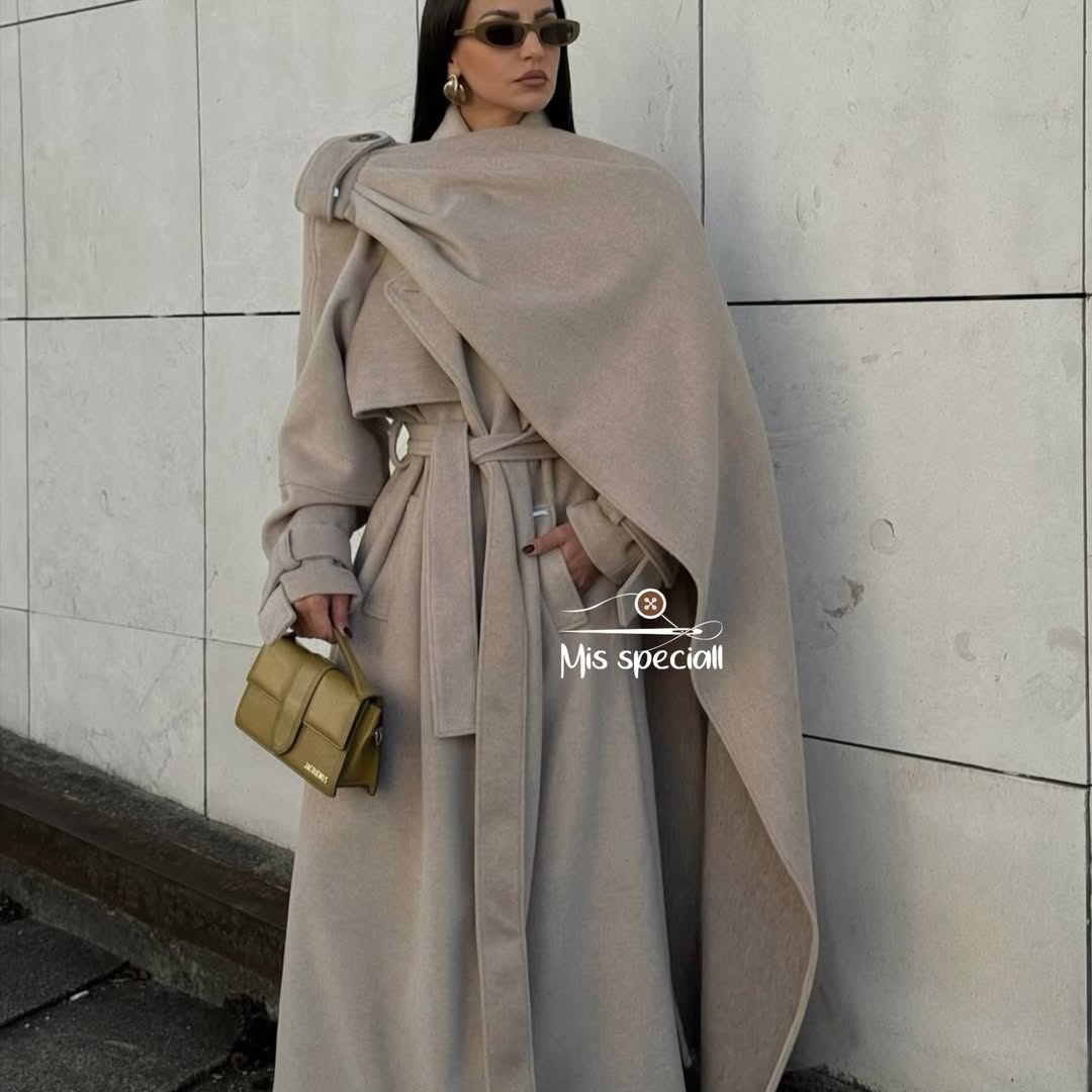 پالتوی ژورنالی لاکچری با شنل جادویی